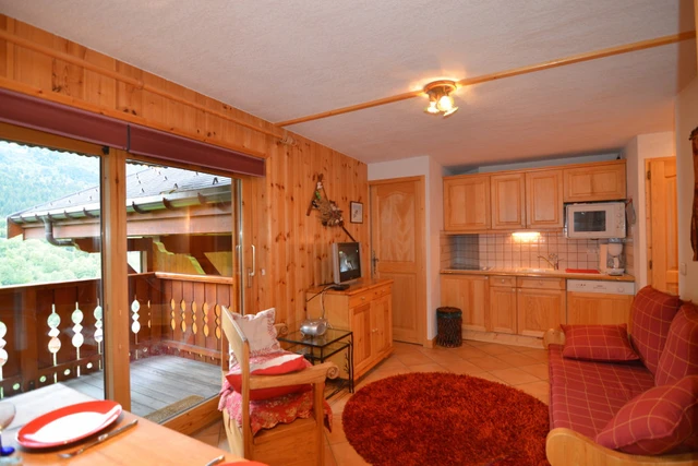 apartment-krystor.html