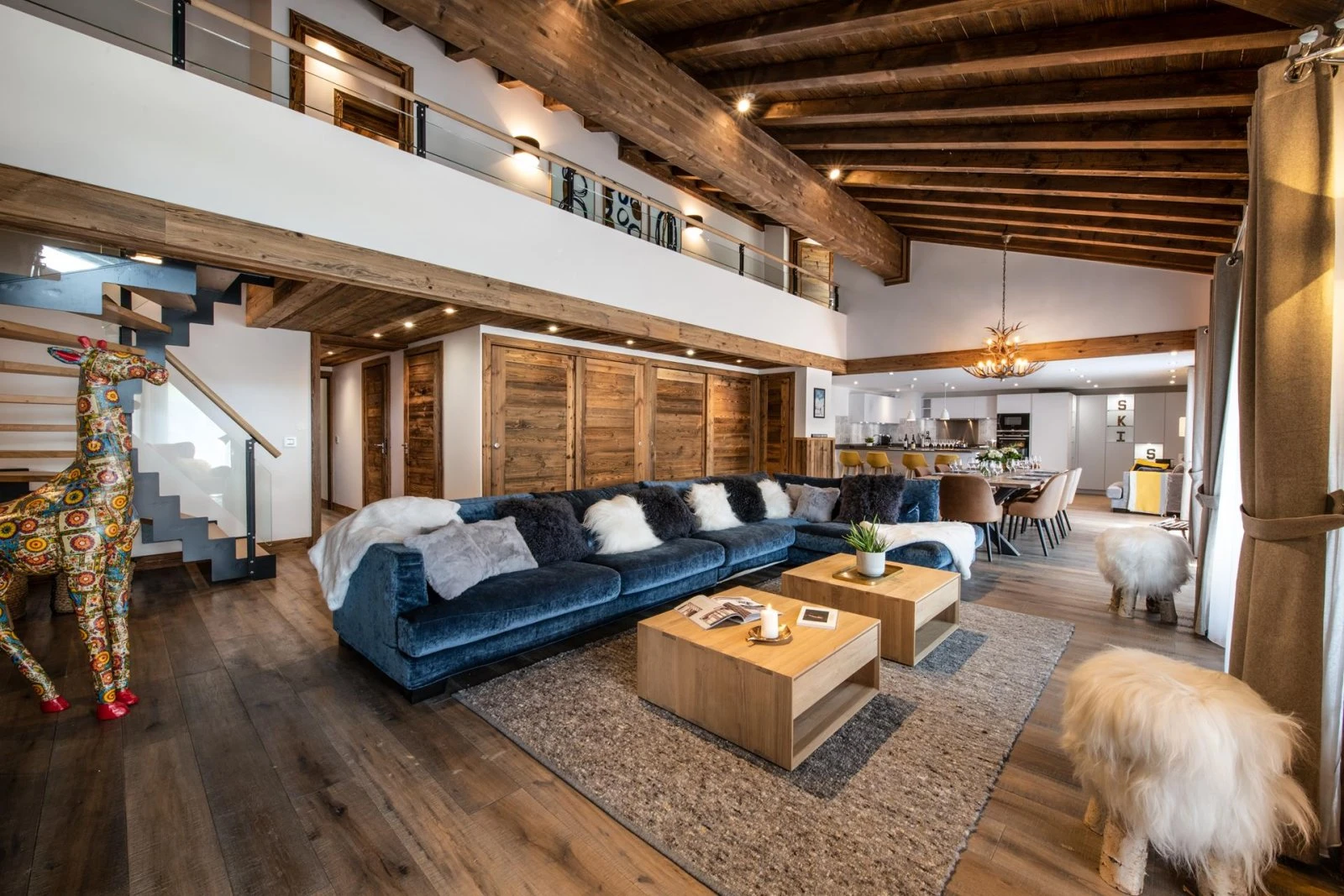 Penthouse Annapurna B301