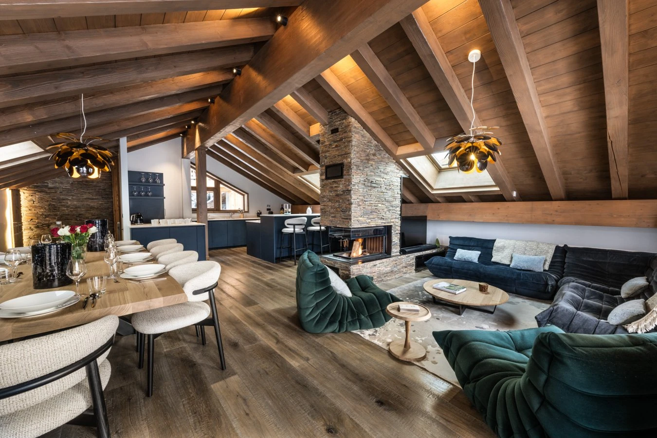 Penthouse Falcon Lodge C21