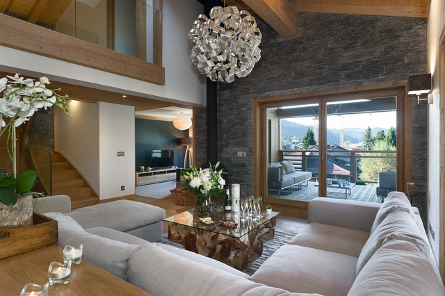 Penthouse Annapurna A303