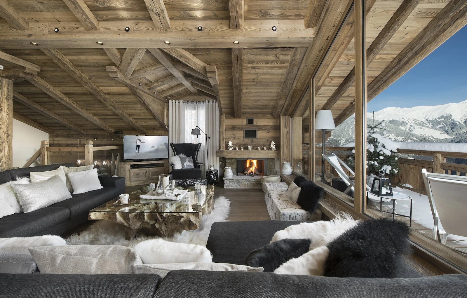 Chalet S