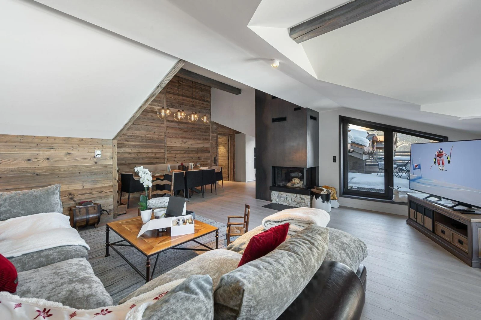 Penthouse Alpamayor M6