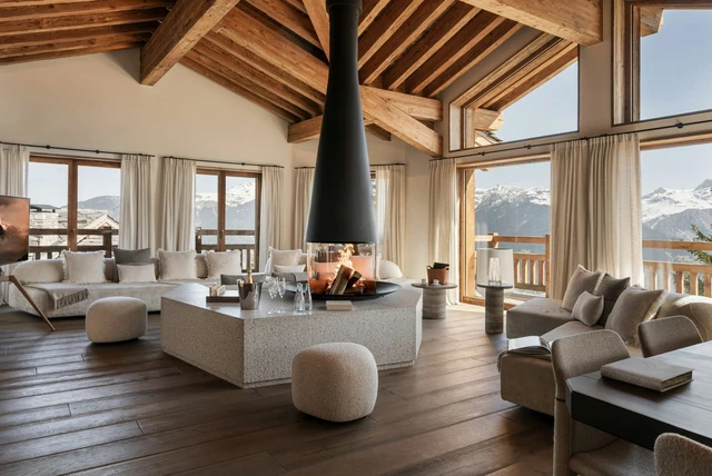 Chalet Moon 1850